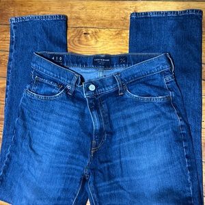Lucky Brand 410 Athletic Fit Dark Wash Jeans 32/30